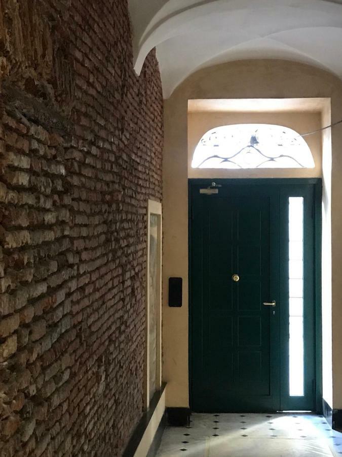 Exclusive Apt Really Downtown - Free Private Parking Included! Genua Exterior foto